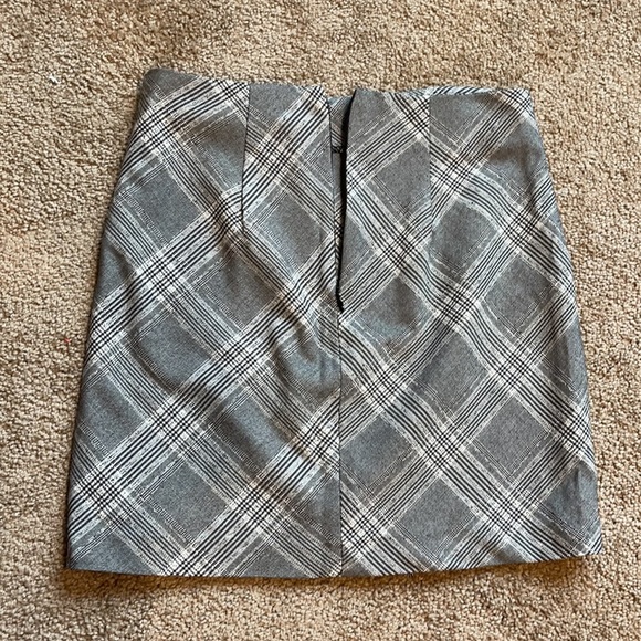 Free people grey plaid mini skirt with slit - Picture 4 of 5
